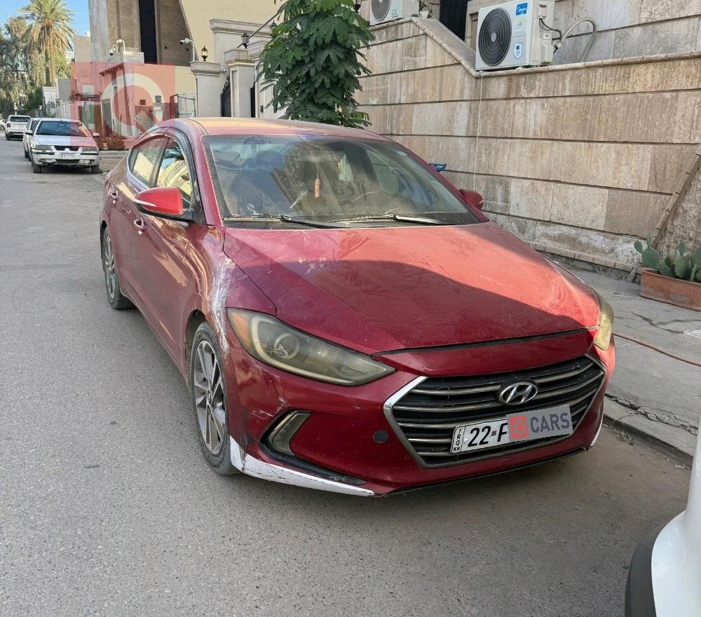 هیۆندای ئەلەنترا